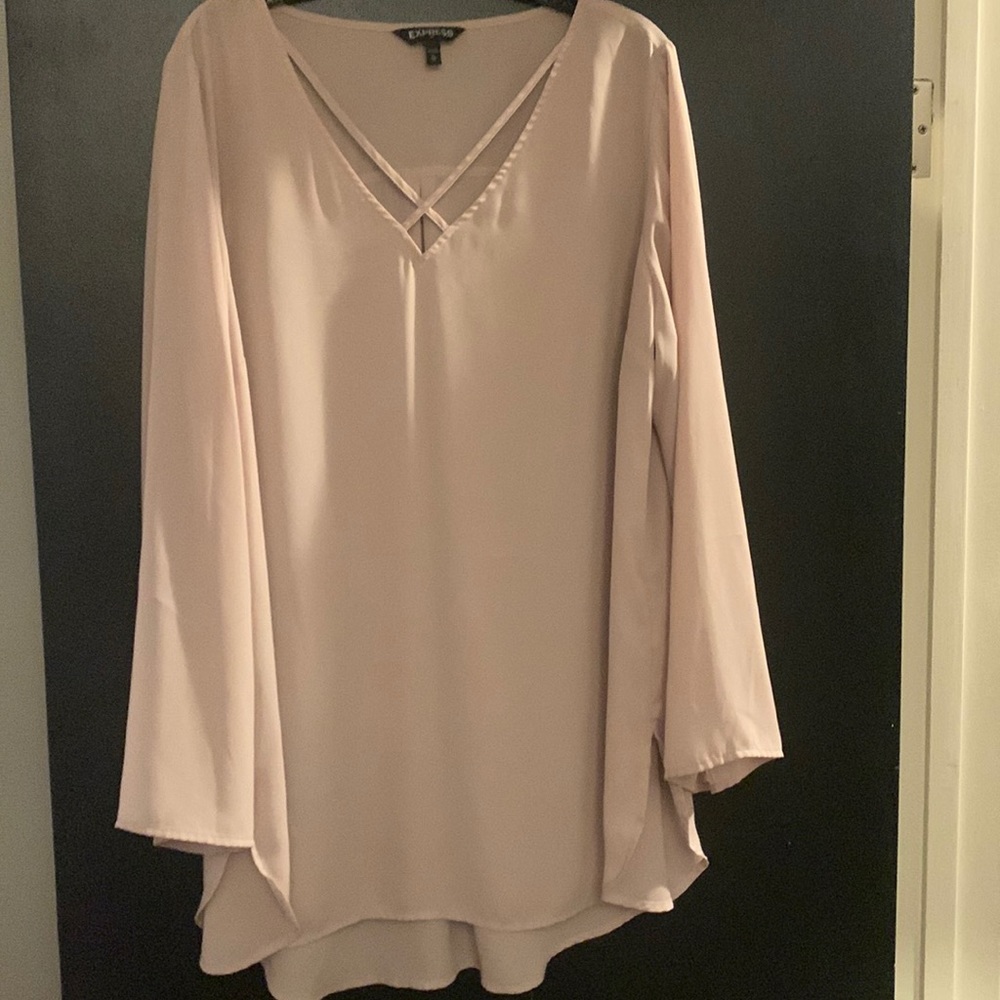 Pink flowy top